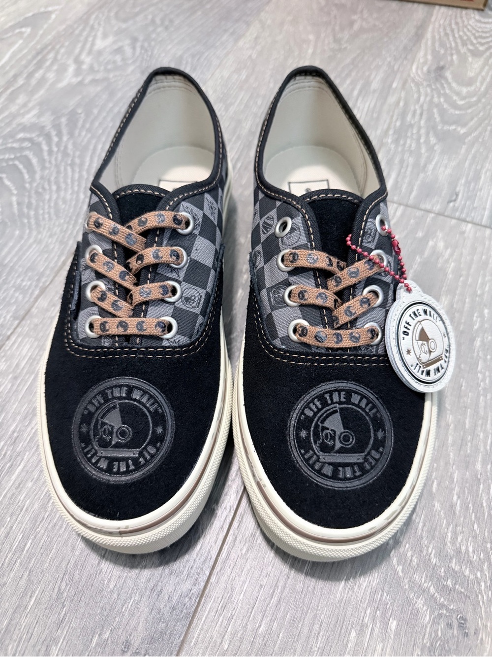 NWT Vans Authentic x Space Molly Limited Edition Black/Gray Check Canvas M5 W6.5 - Picture 7 of 16